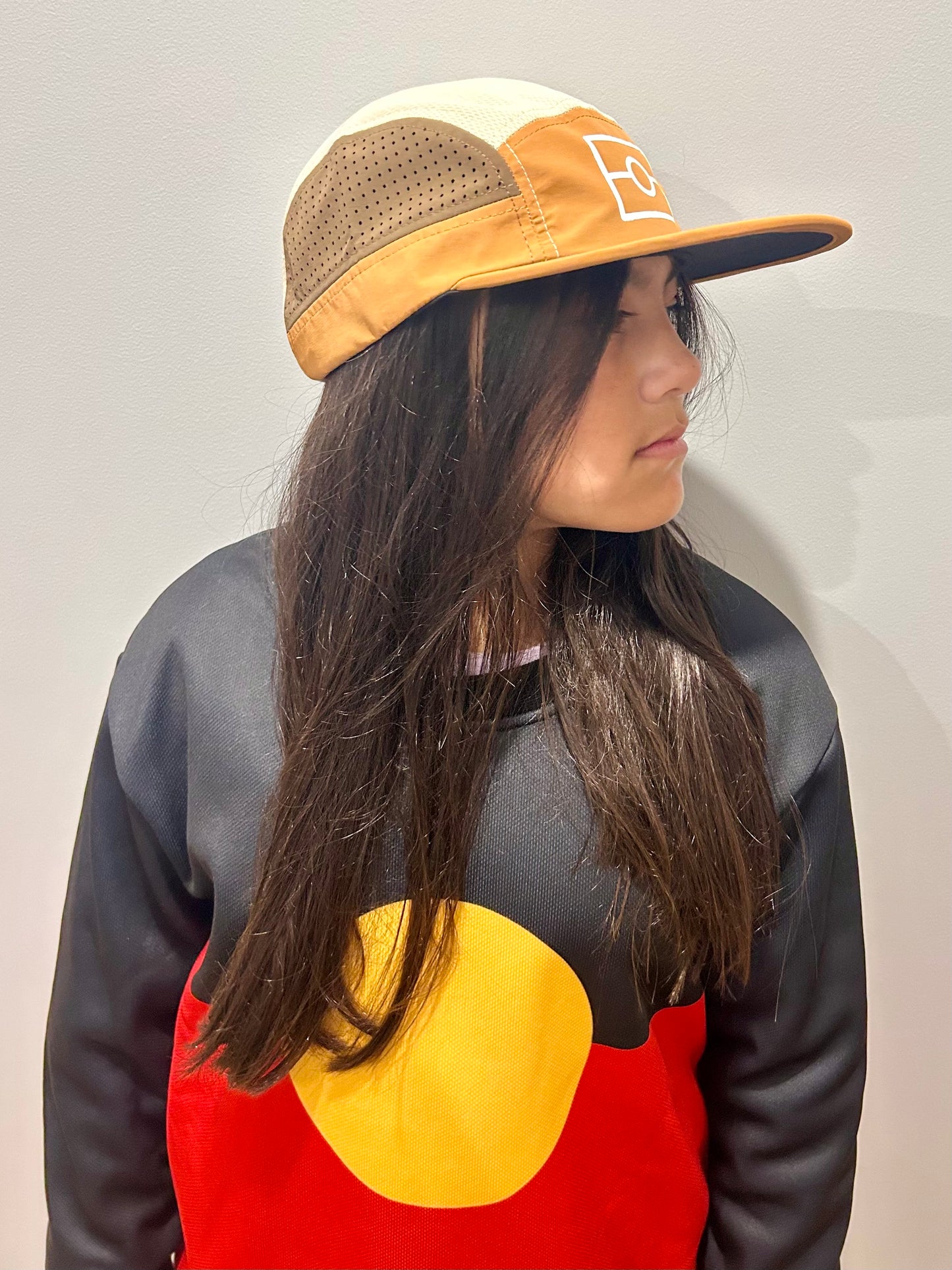Running Hat - Bone