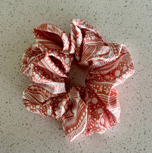 Scrunchie - Layers of time